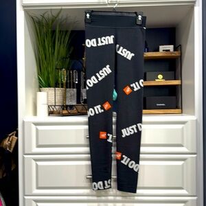 NIKE Leggings Black with just do it & Nike checks  SZ small
